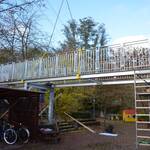 Laufsteg Eingang Kiga LH 4